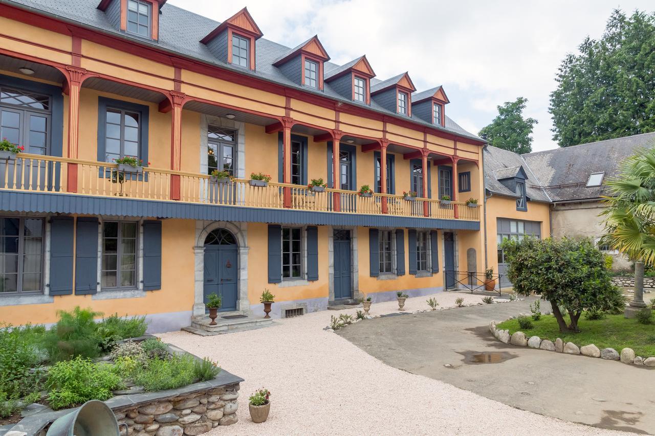 Le Relais Bed & Breakfast Bagneres-de-Bigorre Exterior photo